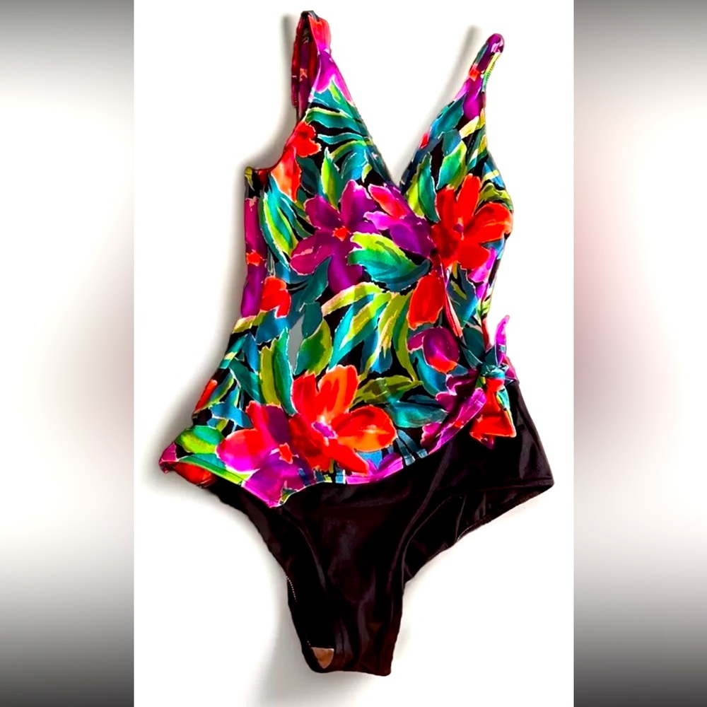 Vintage Catalina 80s Bathing Suit - Women’s Size 14 Swimwear - One Piece -Floral